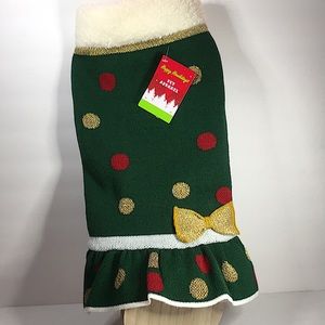 NEW HAPPY HOWLIDAYS PET APPAREL SIZE MEDIUM SWEATER UNISEX